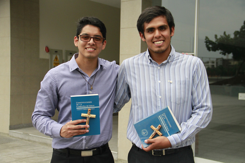 Carlo y Rodrigo: nuevos estudiantes jesuitas